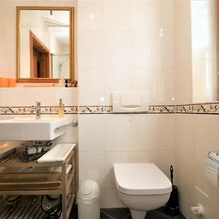 Alter Krug App 16 Daire